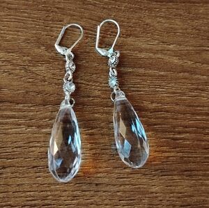 Clear Crystal Teardrop Dangle Earrings Silver Leverback